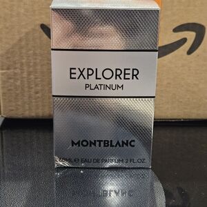 Montblanc Explorer Platinum Silver Packaging